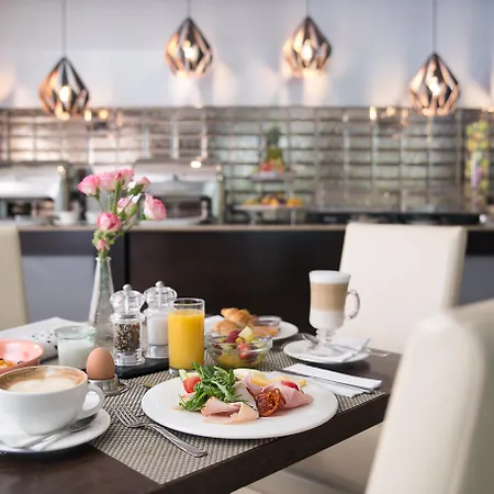 Rubin Wellness&Conference Hotel-3
