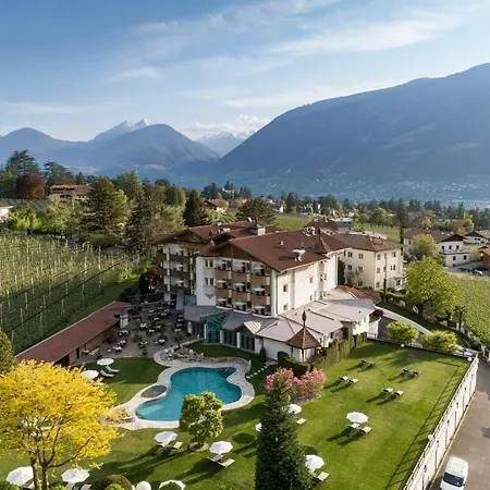 Hotel Burggräflerhof-3