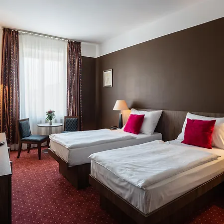 Hotel Harmony-2