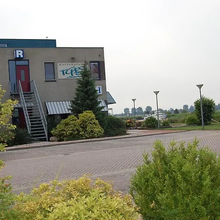 Buitenplaats T Ges-2