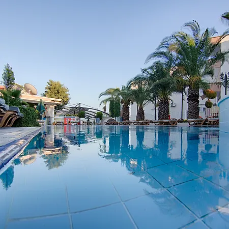 Romance Beach Hotel-2