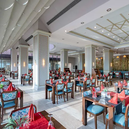 Royal Teos Thermal Resort Clinic & Spa - Halal Hotel-3