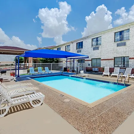 Surestay Plus By Best Western San Antonio Airport-3