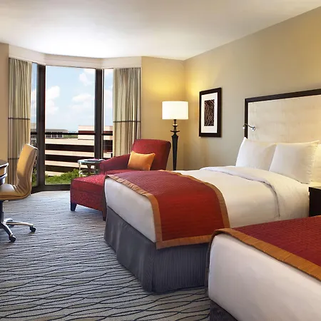 Hilton Rosemont Chicago O'Hare-3
