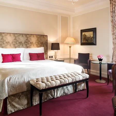 Hotel Bellevue Palace Bern-3
