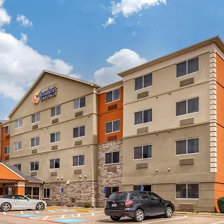 Comfort Inn & Suites Austin North Loop-3