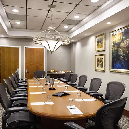 Embassy Suites Secaucus - Meadowlands-3