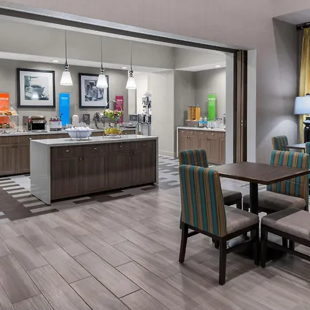Hampton Inn & Suites Los Angeles/Hollywood, Ca-3