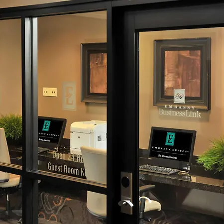 Embassy Suites Des Moines Downtown-2