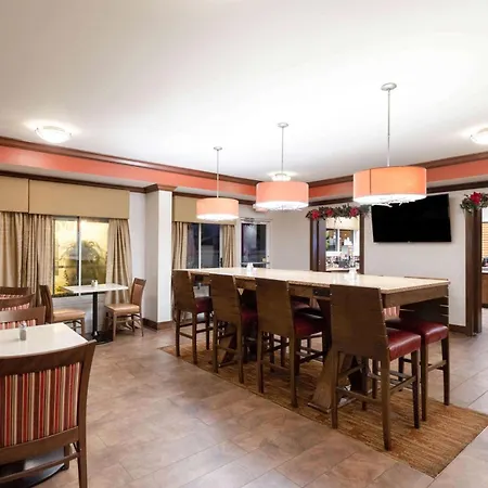 La Quinta By Wyndham Pigeon Forge-2