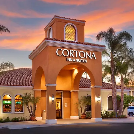 Cortona Inn And Suites Anaheim Resort-2