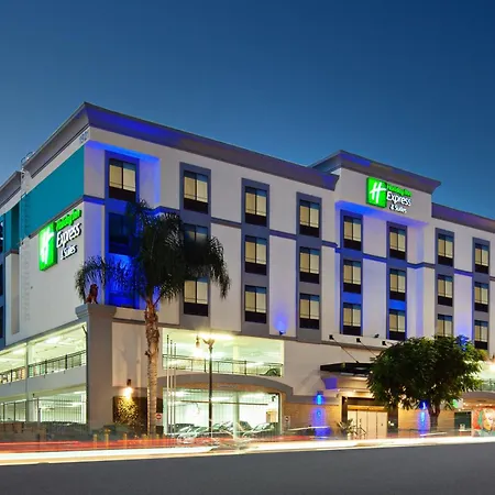 Holiday Inn Express Hollywood Walk Of Fame By Ihg-2