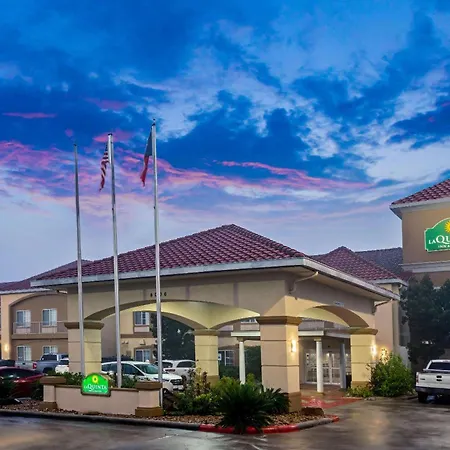 La Quinta By Wyndham Conroe-2