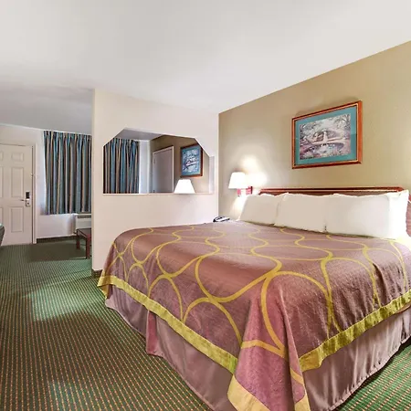 Super 8 By Wyndham Richardson Dallas-2