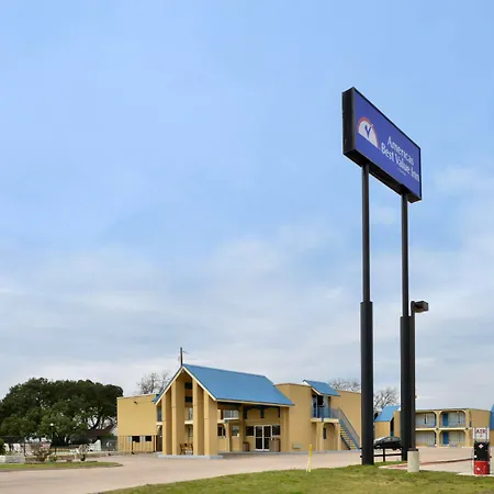 Americas Best Value Inn Schulenburg-2