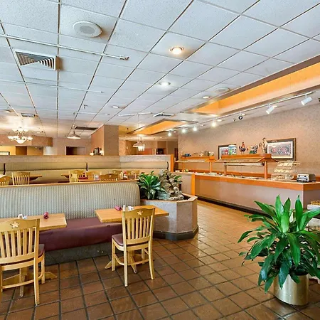 Greentree Hotel & Extended Stay I-10 Fwy Houston, Channelview, Baytown-2