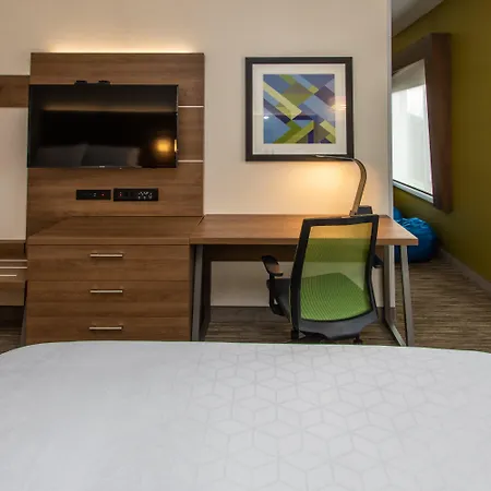 Holiday Inn Express Hotel & Suites Roseville - Galleria Area By Ihg-2