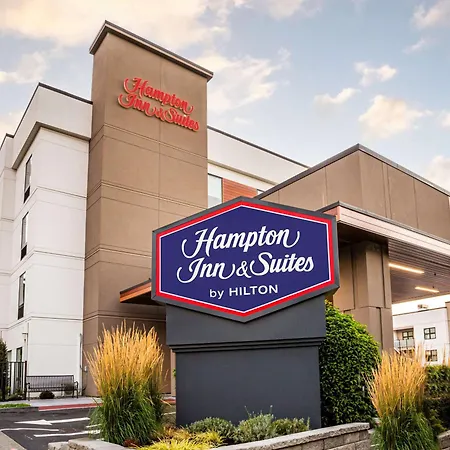 Hampton Inn & Suites Seattle-Downtown-2