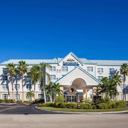 Baymont Inn & Suites By Wyndham Fort Myers I-75-2