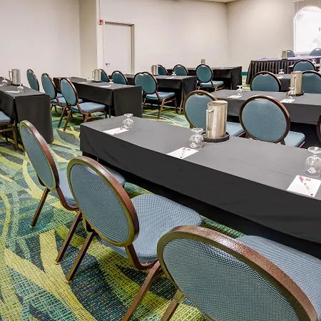 Clarion Inn & Suites At International Drive-3