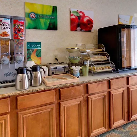 Quality Inn & Suites Glen Rose-3
