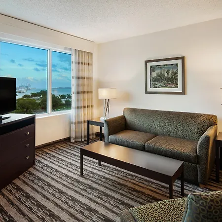 Holiday Inn Hotel Port Of Miami-Downtown By Ihg-2