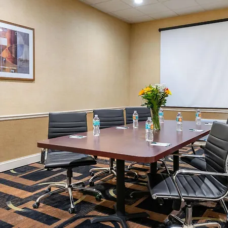 Quality Inn And Suites Palatka Riverfront-2
