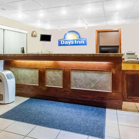 Days Inn By Wyndham Tannersville-2