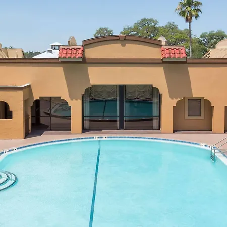 Days Inn By Wyndham St Augustine/Historic Downtown-3