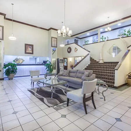 Super 8 By Wyndham Tyler Tx-3