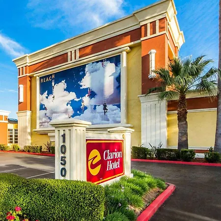 Clarion Hotel Concord-Walnut Creek-3