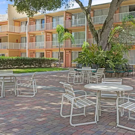 Howard Johnson By Wyndham Tropical Palms Kissimmee-2