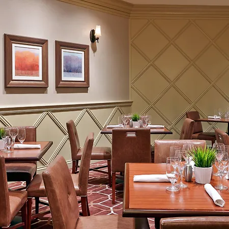 Sheraton Detroit Novi-3