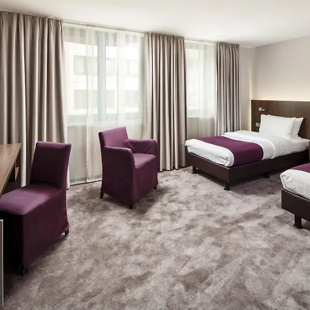 Holiday Inn Duesseldorf Hafen, An Ihg Hotel-2