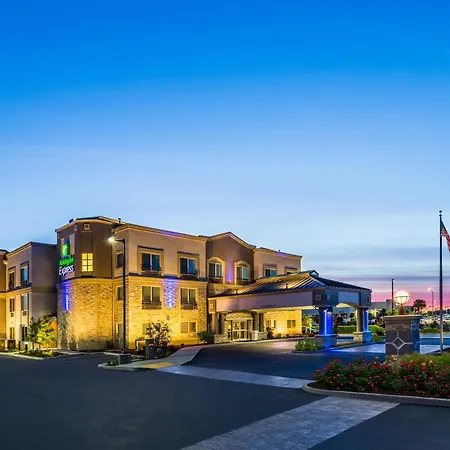 Holiday Inn Express Hotel & Suites San Jose-Morgan Hill By Ihg-3