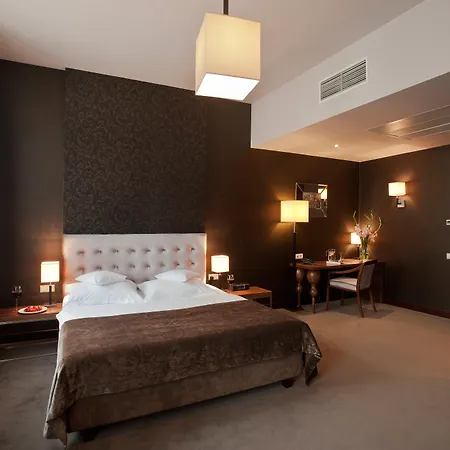 Hotel Unicus Krakow Old Town - Destigo Hotels-3