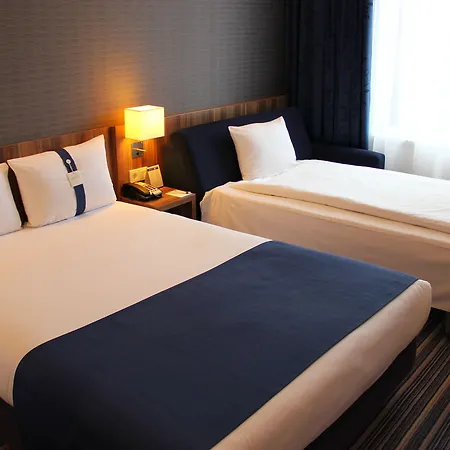 Holiday Inn Express Dresden City Centre-2