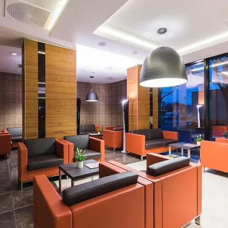 Q Hotel Plus Krakow-3