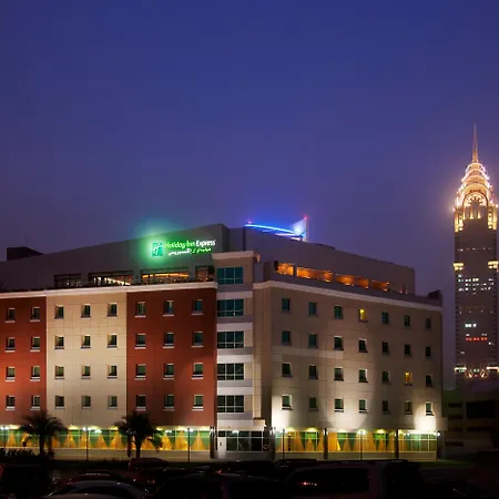 Holiday Inn Express Dubai Internet City By Ihg-2