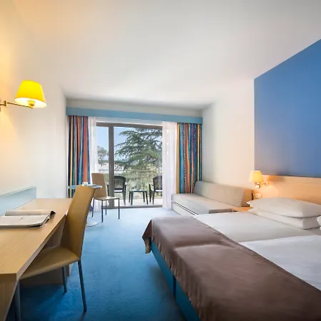 Remisens Hotel Lucija-2