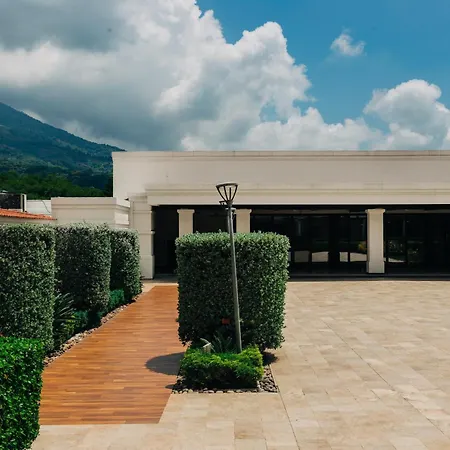 Hilton San Salvador-3