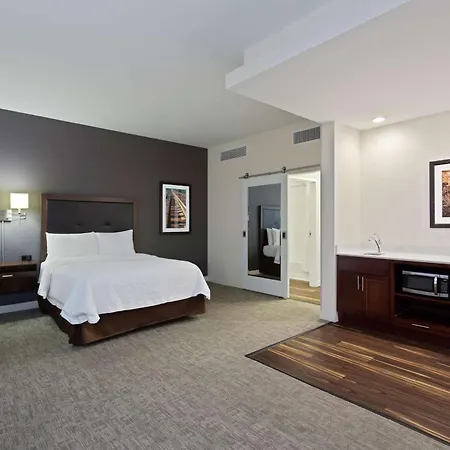 Hampton Inn & Suites - Richmond - Downtown, Va-3