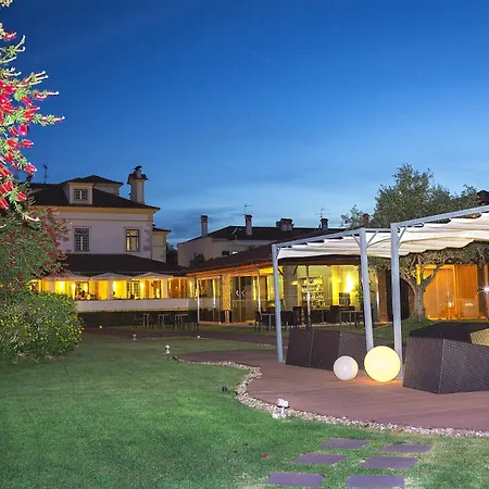 Hotel Lusitano-2