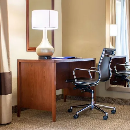 Comfort Inn Dickson-2
