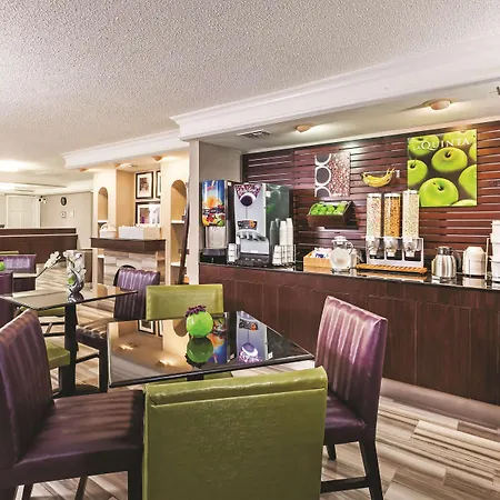La Quinta Inn By Wyndham Odessa-3