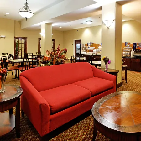 Holiday Inn Express & Suites Sylacauga-3
