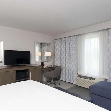 Hampton Inn And Suites Michigan City-2