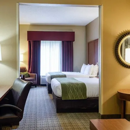 Comfort Suites-3