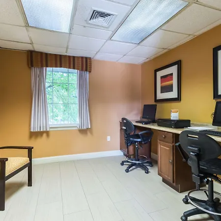 Quality Inn & Suites Conference Center-2