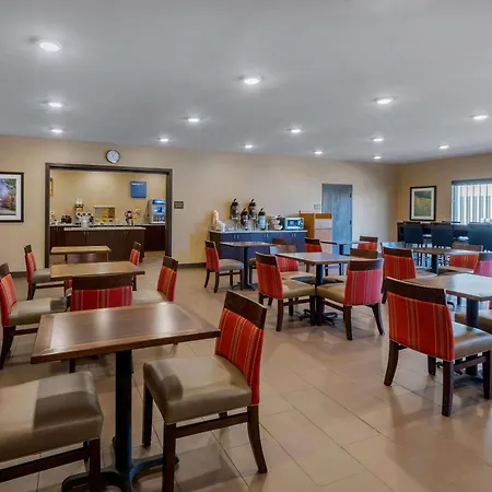 Comfort Inn & Suites Northern Kentucky-2